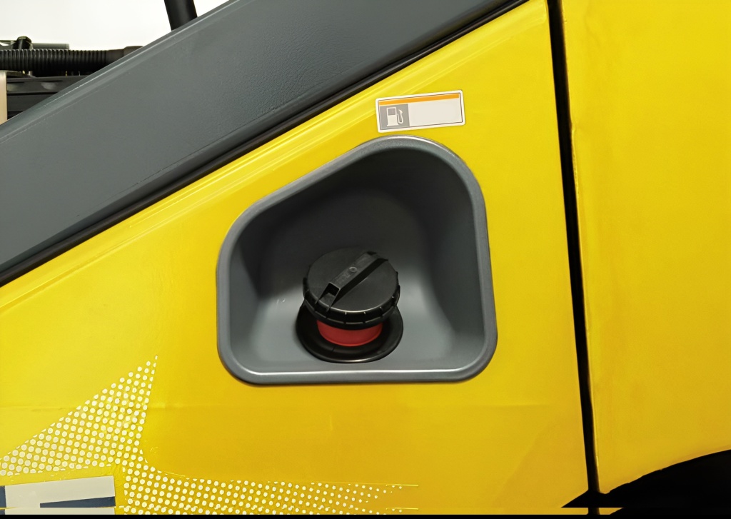 Fuel.jpg Fuel.jpg