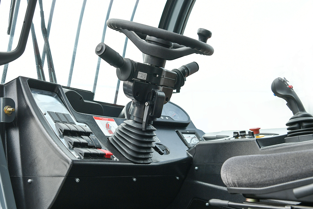 Телескопический погрузчик Heli 50THCJ09-CU/L (50H51-90-С3) в Крыму